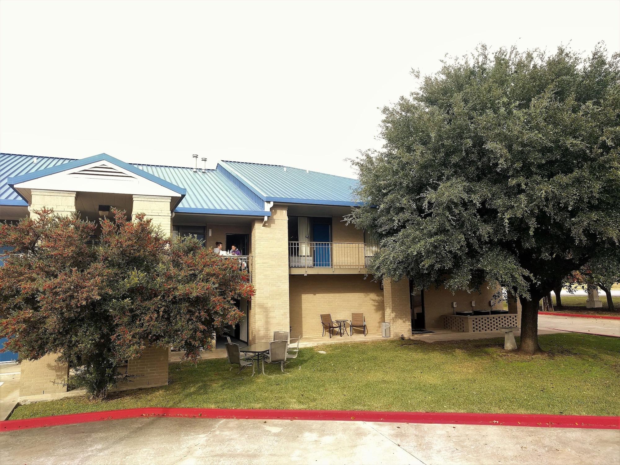 Days Inn By Wyndham Killeen Fort Hood Eksteriør billede