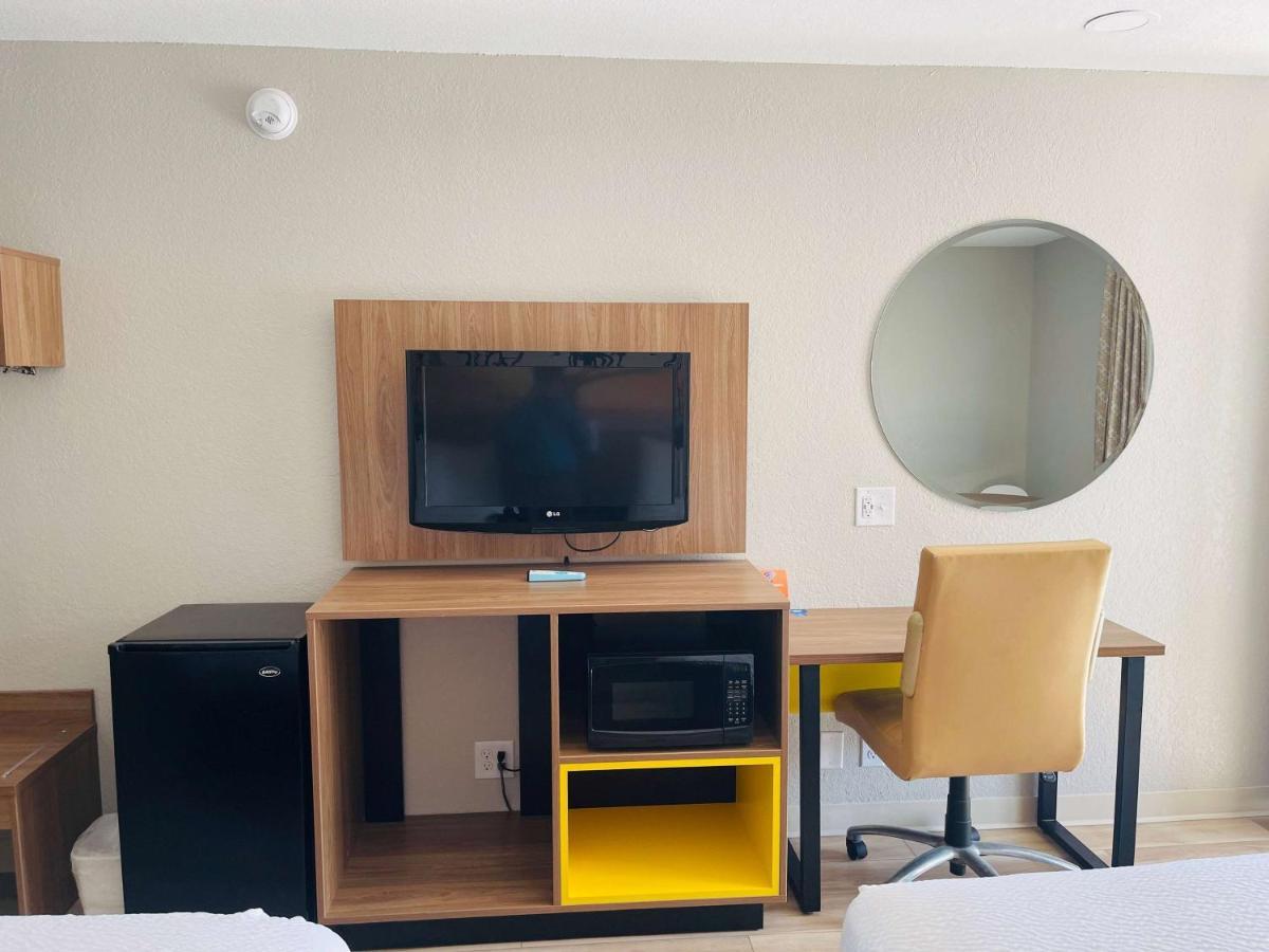 Days Inn By Wyndham Killeen Fort Hood Eksteriør billede