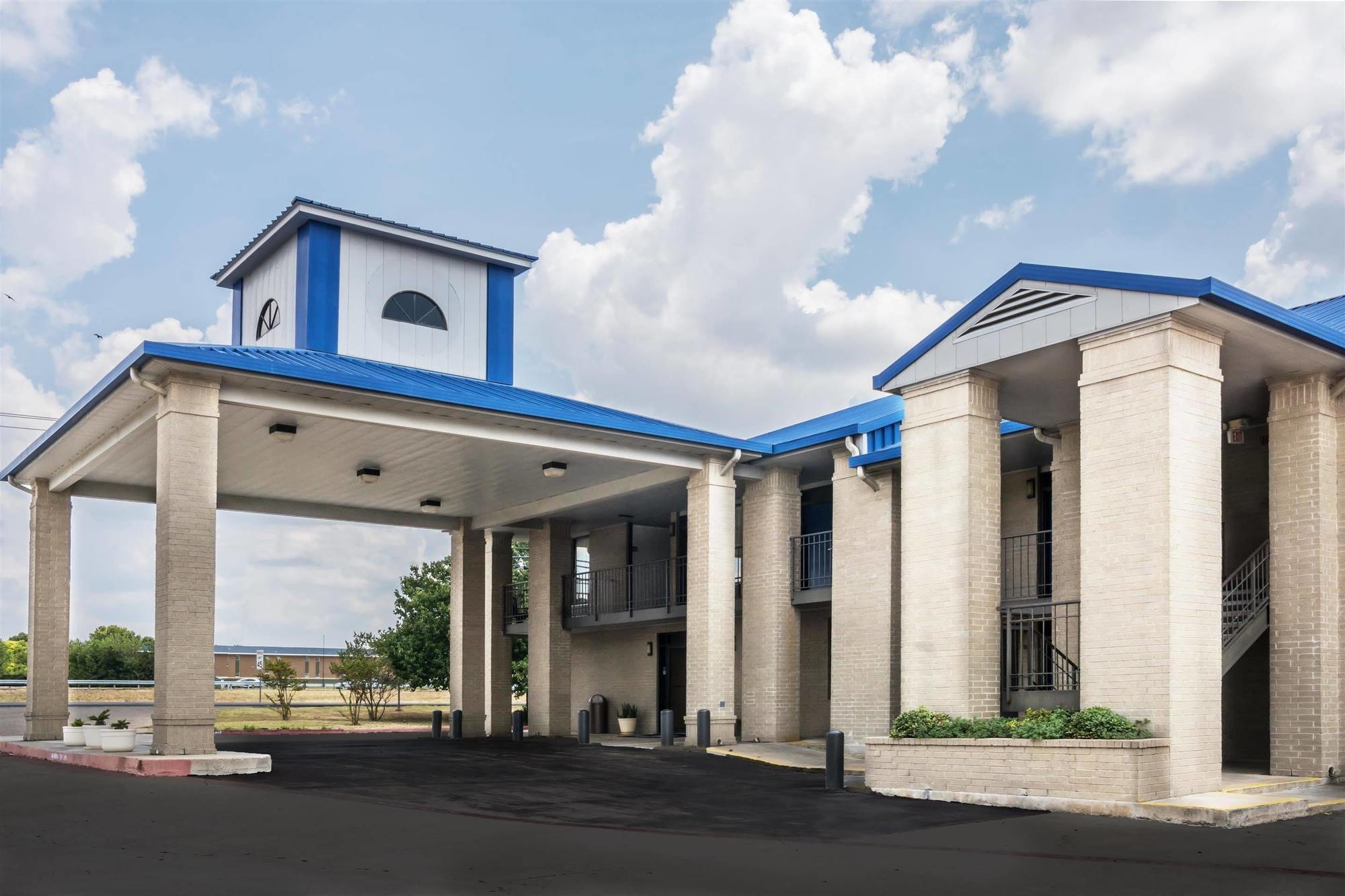 Days Inn By Wyndham Killeen Fort Hood Eksteriør billede